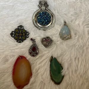 Necklace pendant